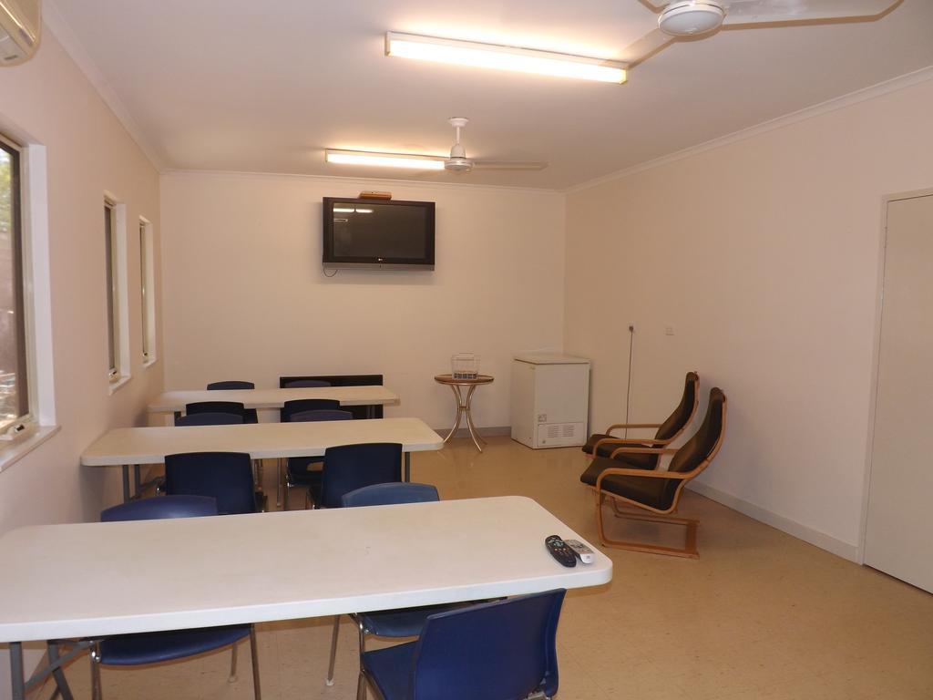 Derby Lodge Motel Quarto foto
